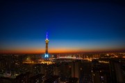 2026 世界杯亚特兰大赛区指南：梅赛德斯-奔驰球场的顶棚黑科技揭秘。